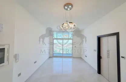 شقة - 2 غرف نوم - 2 حمامات للايجار في سكايز من دانوب - ارجان - دبي