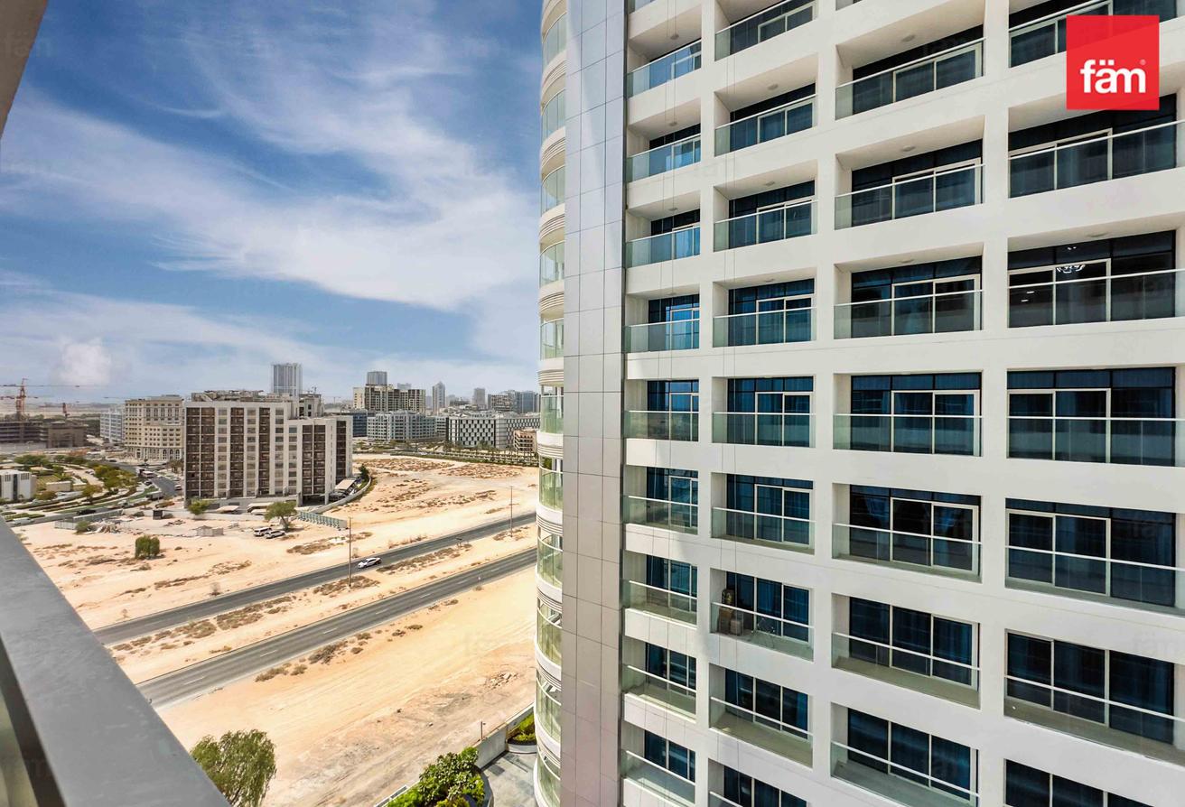 Fully furnished studio Park view photo 12