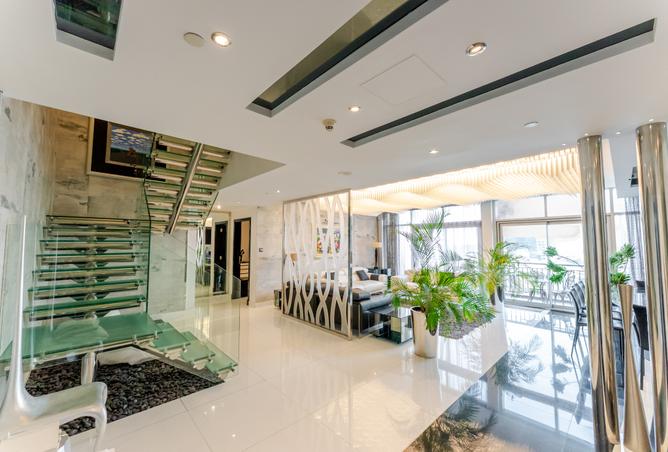4-bed penthouse in Emaar Tower B · Duplex — photo 2