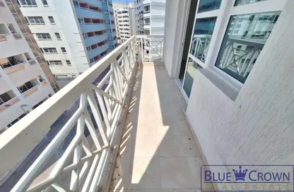 Apartment - 3 Bedrooms - 3 Bathrooms for rent in Al Reffa - Al Raffa - Bur Dubai - Dubai