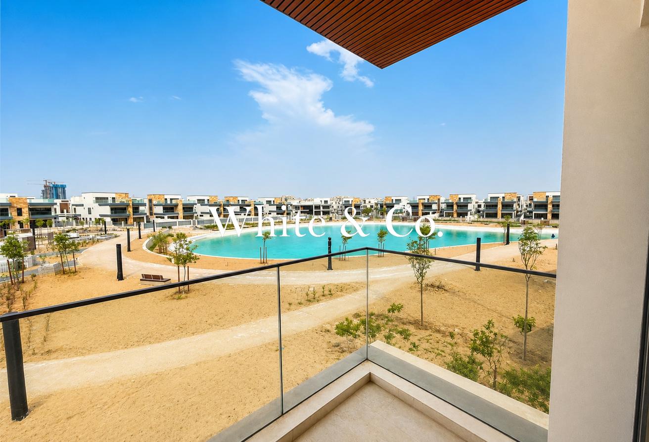 Luxury Living | Lagoon Views | Huge Layout photo 28