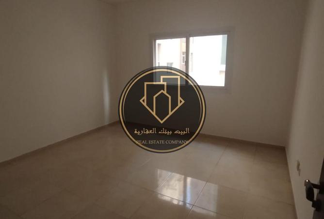 121102282 - Property Image 3