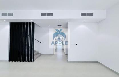 Townhouse - 4 Bedrooms - 6 Bathrooms for rent in Robinia - Masaar - Tilal City - Sharjah