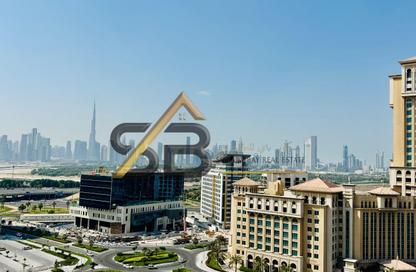 Apartment - 2 - 2 for rent in Binghatti Ivory - Dubai Healthcare City 2 - Al Jaddaf - Dubai
