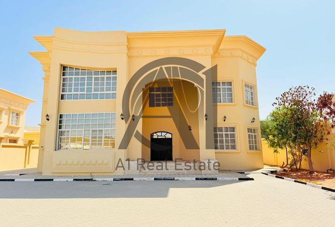 56153429 - Property Main Image