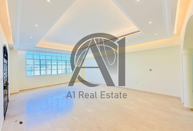 56153429 - Property Image 3