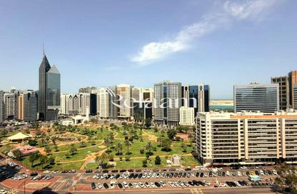 Apartment - 3 Bedrooms - 3 Bathrooms for rent in Al Danah - Abu Dhabi