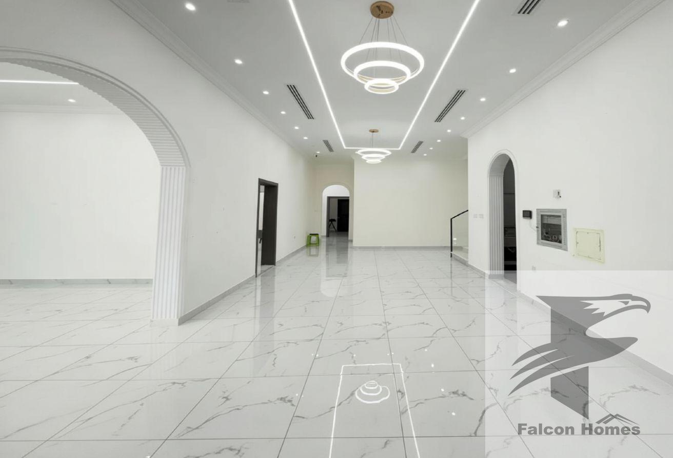 Modern 8BR Villa | Maid and Driver | Corner House photo 5