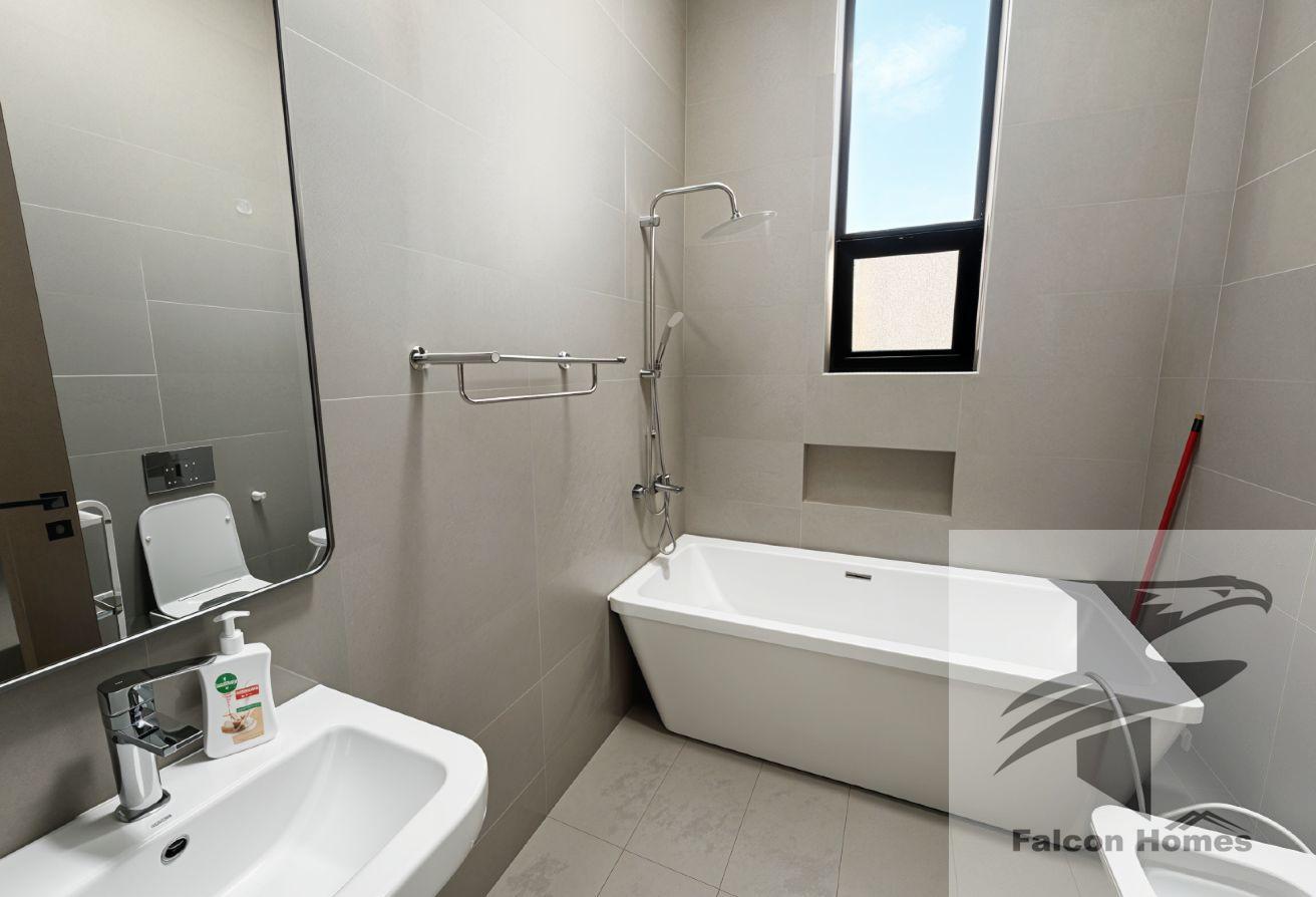 Modern 8BR Villa | Maid and Driver | Corner House photo 16