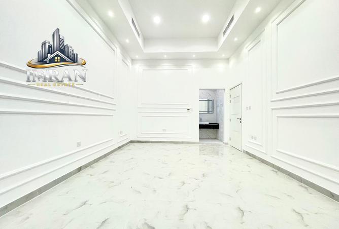 105124140 - Property Image 2