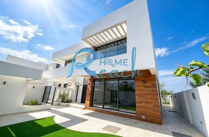 Villa - 4 - 7 for rent in West Yas - Yas Island - Abu Dhabi Villa - 4 - 7 for rent in West Yas - Yas Island - Abu Dhabi
