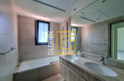 Townhouse - 5 Bedrooms - 6 Bathrooms for sale in Sharjah Sustainable City - Sharjah Townhouse - 5 Bedrooms - 6 Bathrooms for sale in Sharjah Sustainable City - Sharjah