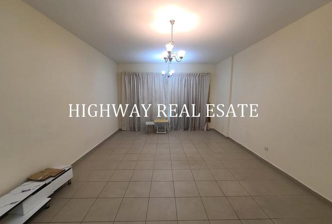 124729008 - Property Main Image