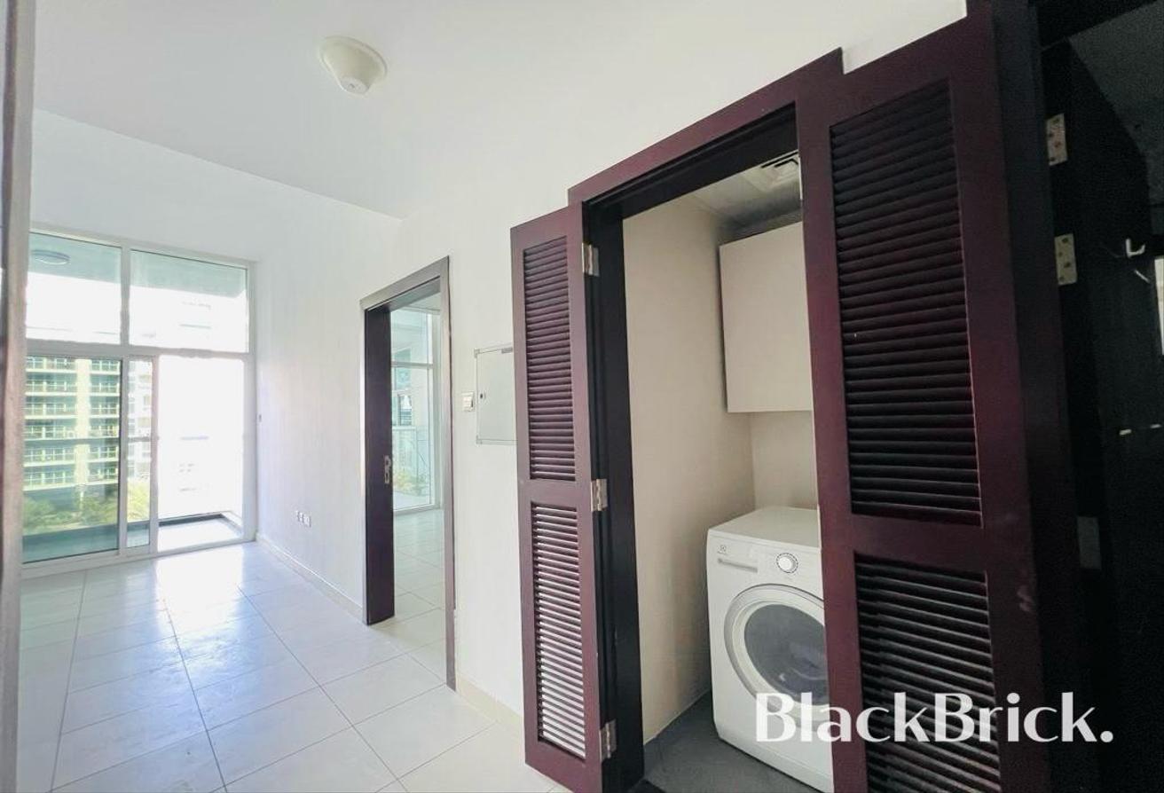 Available November | Varden View | Unfurnished 1BR photo 10