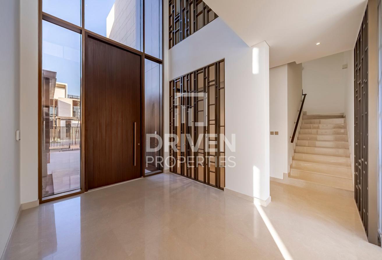 Modified | Driver room | Elie Saab Branded Villa photo 3