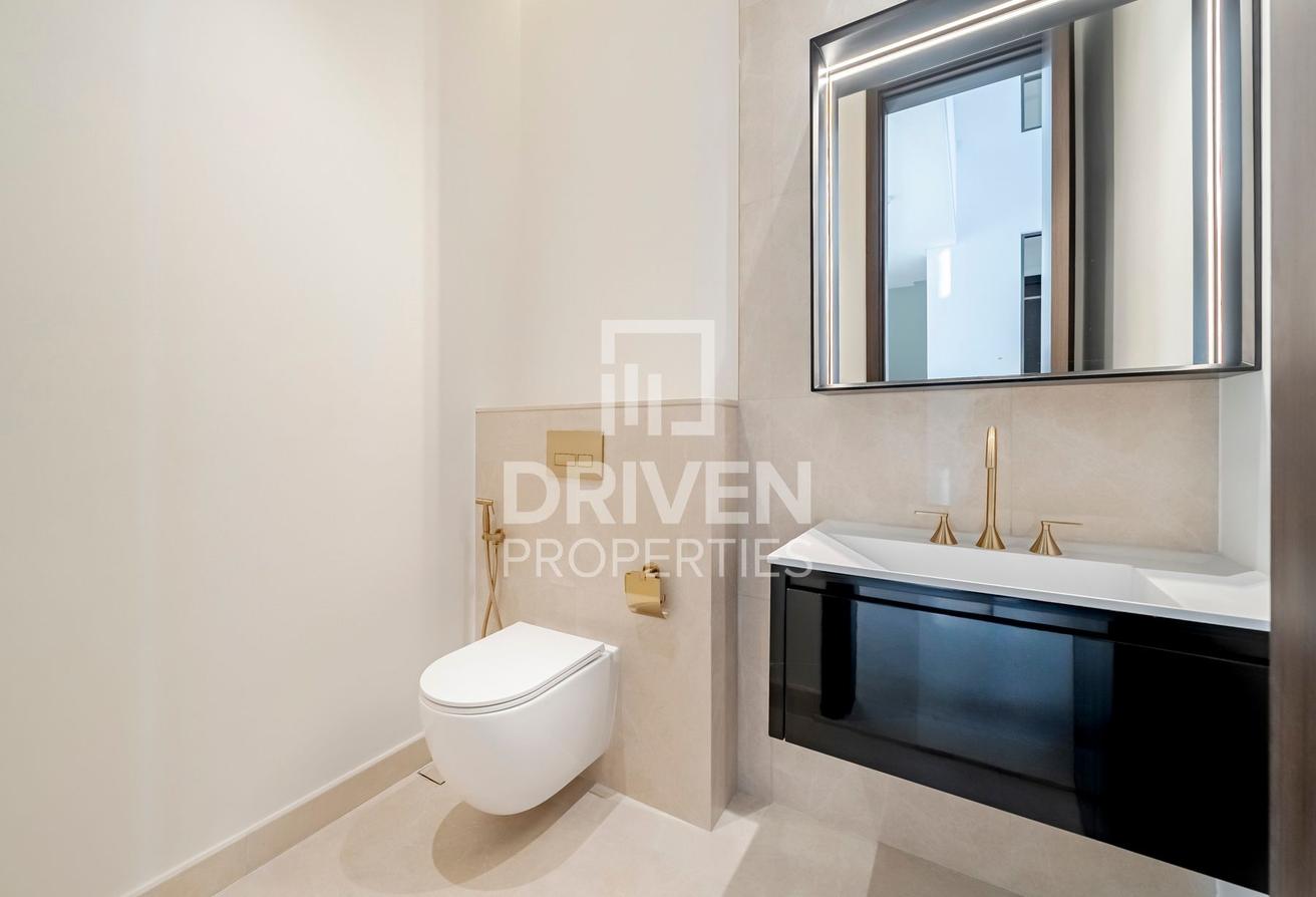 Modified | Driver room | Elie Saab Branded Villa photo 10