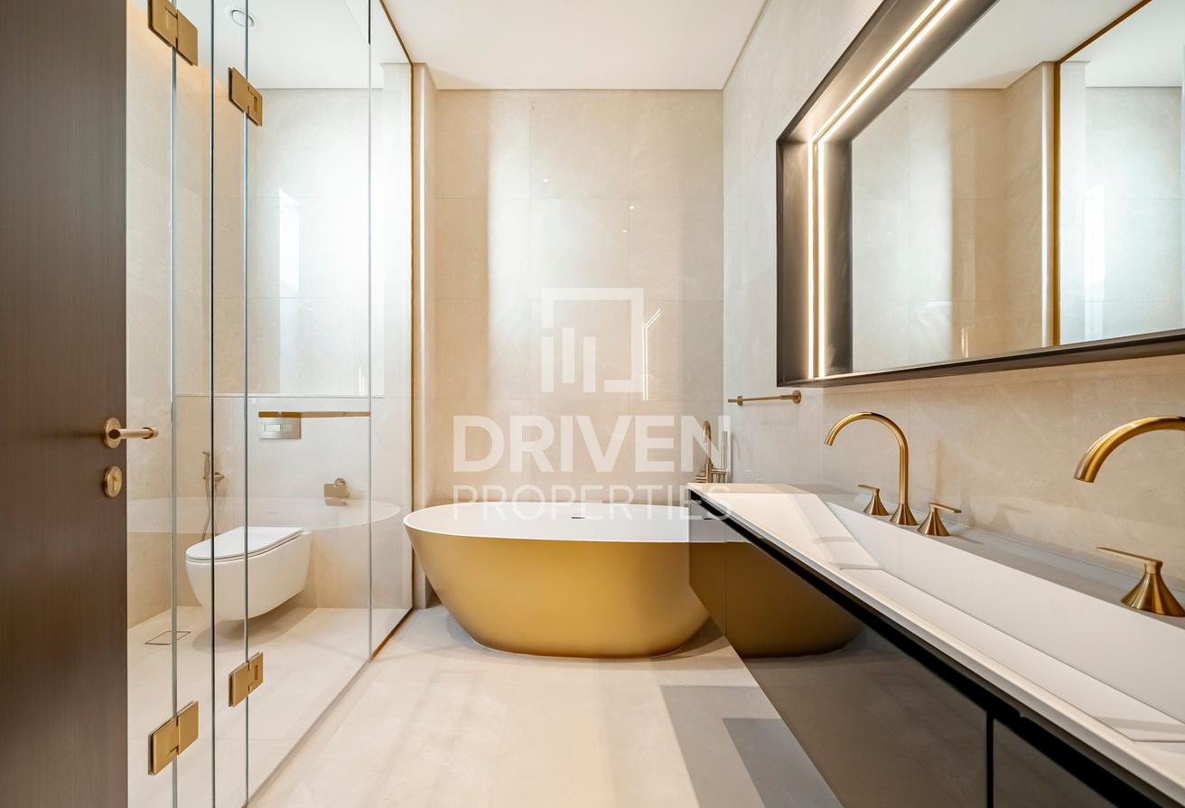 Modified | Driver room | Elie Saab Branded Villa photo 7