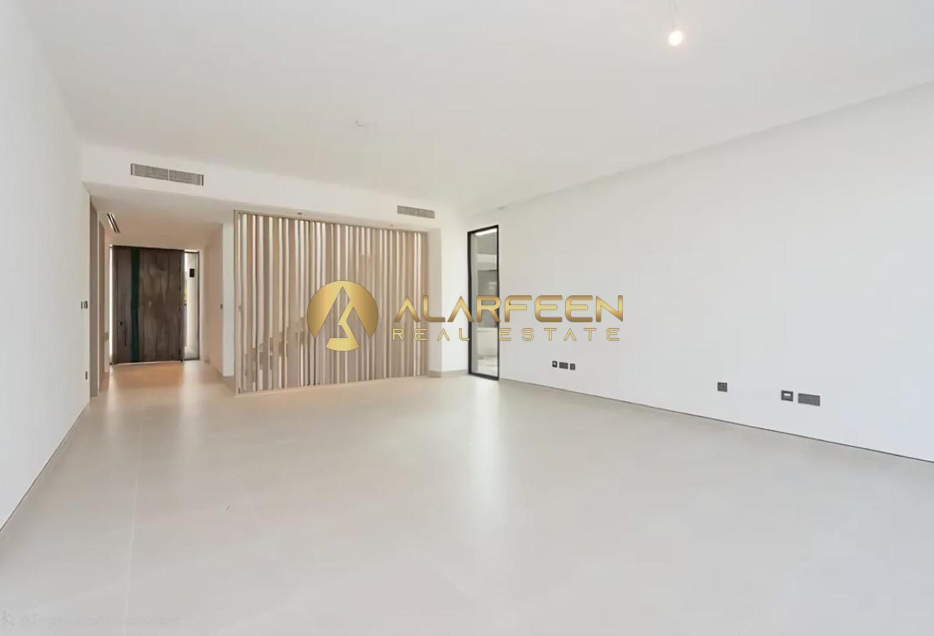 Well Located | Closed Kitchen | Vacant Soon photo 2