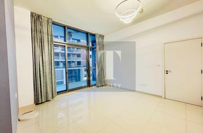 Apartment - 1 - 2 for sale in Golf Promenade 3B - Golf Promenade 3 - Golf Town - Damac Hills - Dubai