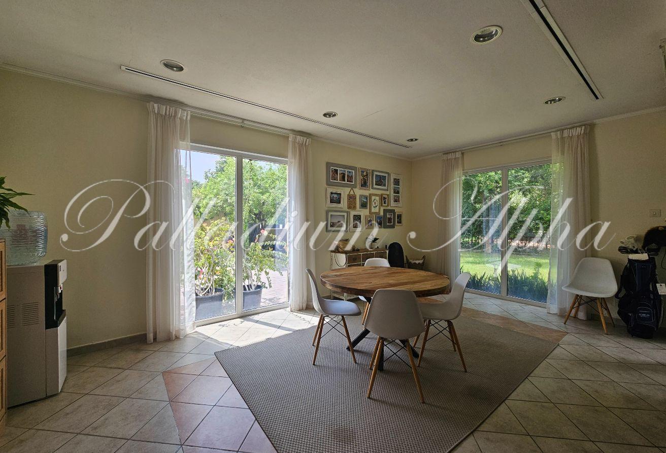 Corner Plot | Private Pool | Brand New Garden photo 8
