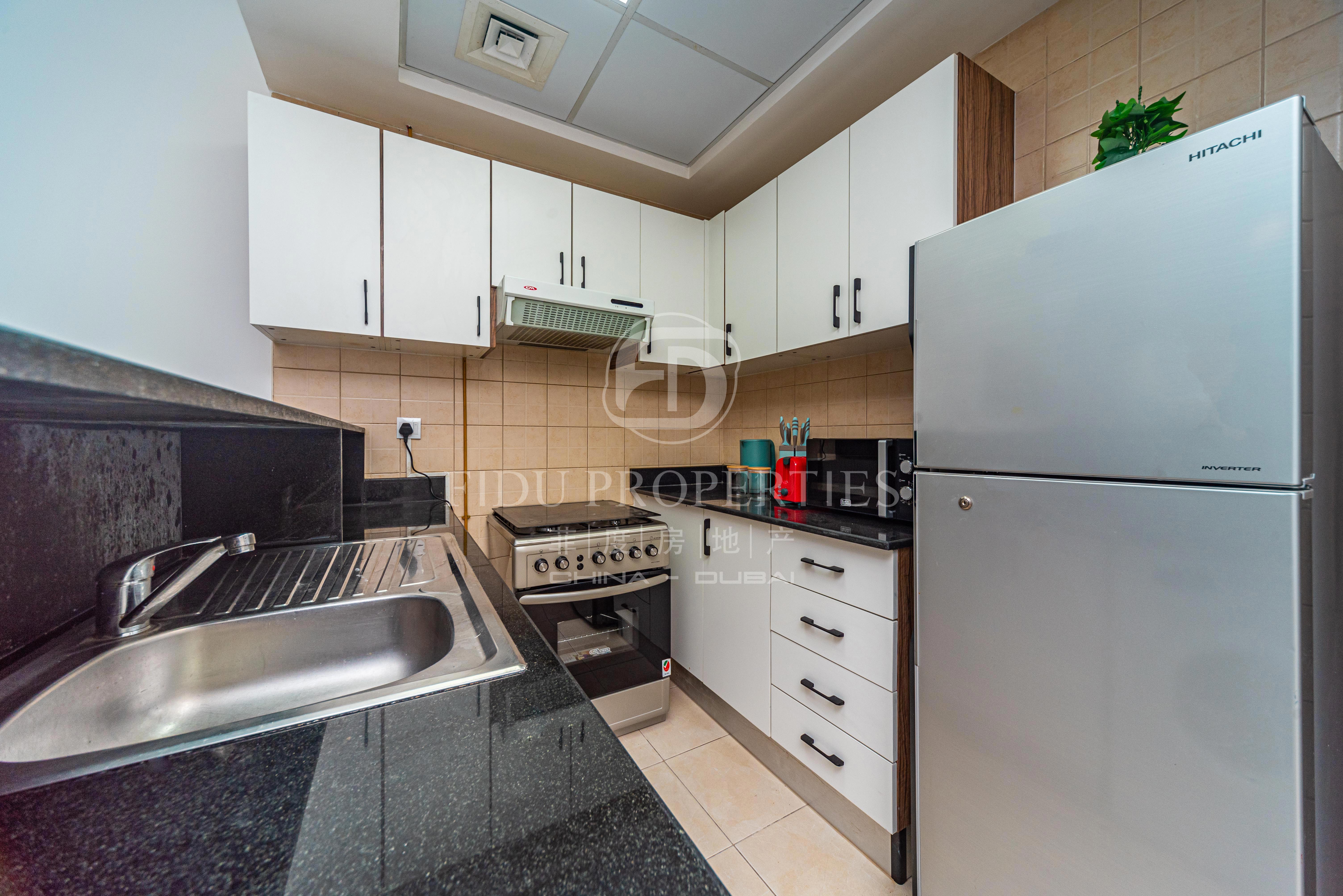 Fully Furnished Studio | Prime Downtown Location