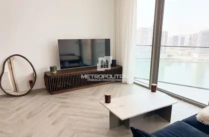 Apartment - 1 Bedroom - 1 Bathroom for sale in Peninsula Three - Peninsula - Business Bay - Dubai