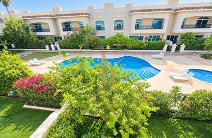 Villa - 4 - 4 for rent in Umm Suqeim 2 Villas - Umm Suqeim 2 - Umm Suqeim - Dubai