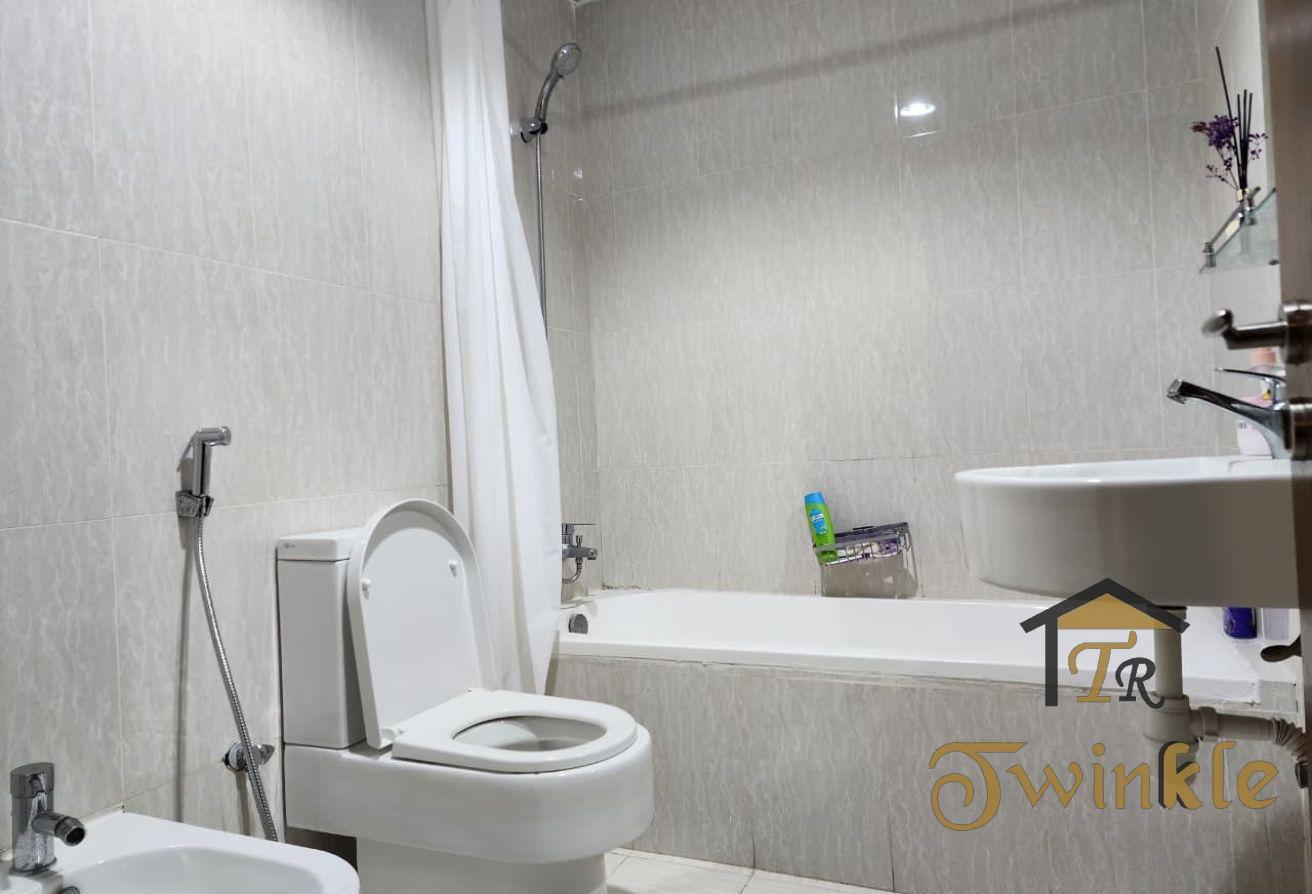 FULLY FURNISHED 1 BEDROOM | SPACIOUS | NEAR METRO photo 15