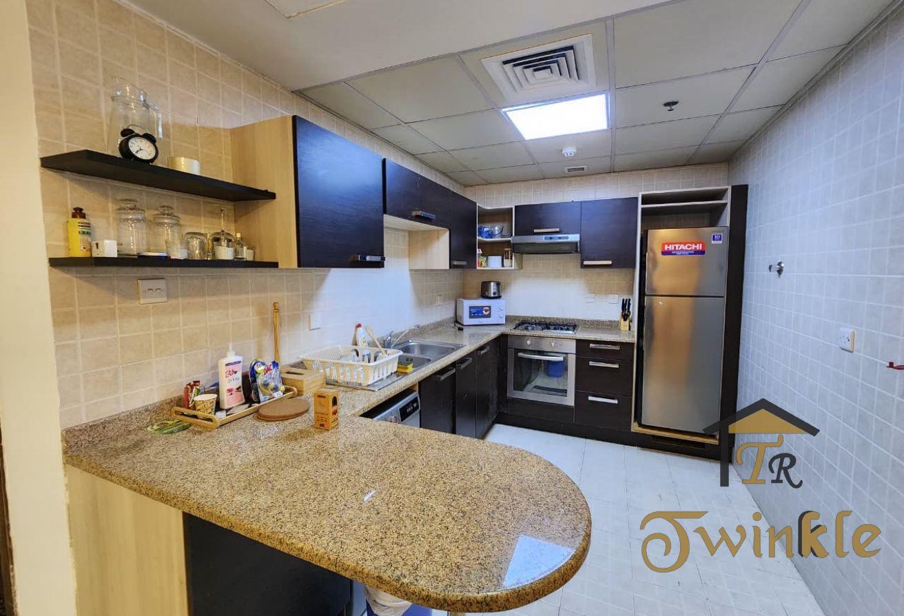 FULLY FURNISHED 1 BEDROOM | SPACIOUS | NEAR METRO photo 13