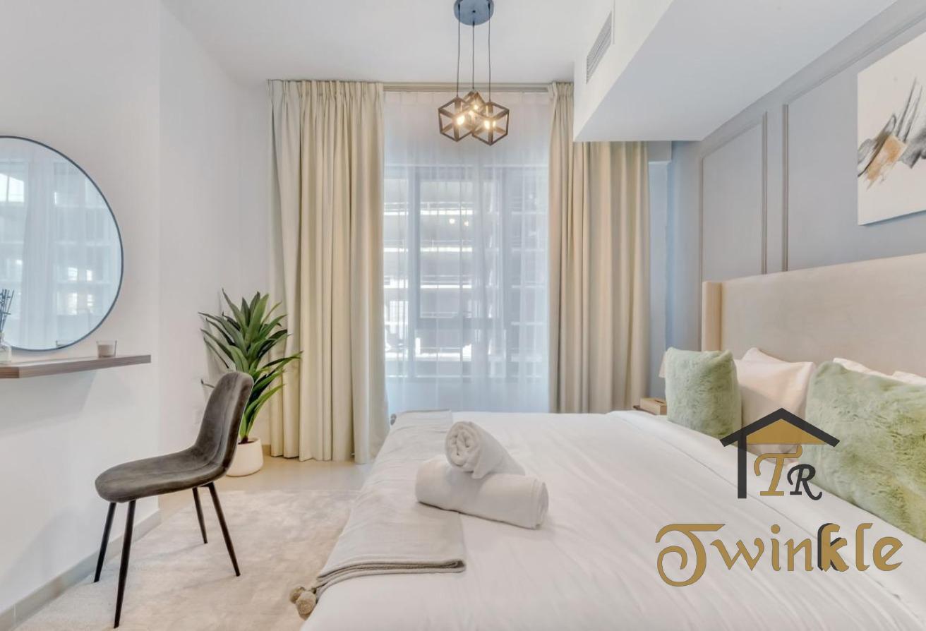 FULLY FURNISHED 1 BEDROOM | SPACIOUS | NEAR METRO photo 11