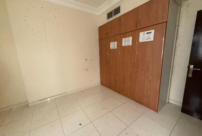 73842057 - Property Image 2