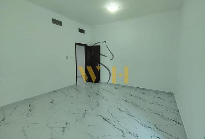 128366747 - Property Image 3