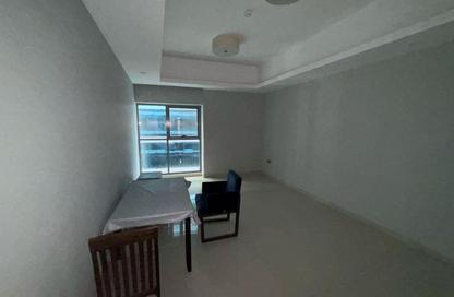 Apartment - 1 Bedroom - 1 Bathroom for rent in Gulfa Towers - Al Rashidiya 1 - Al Rashidiya - Ajman