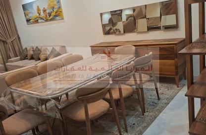 شقة - 3 غرف نوم - 2 حمامات للايجار في برج المستقبل 3 - الخان - الشارقة