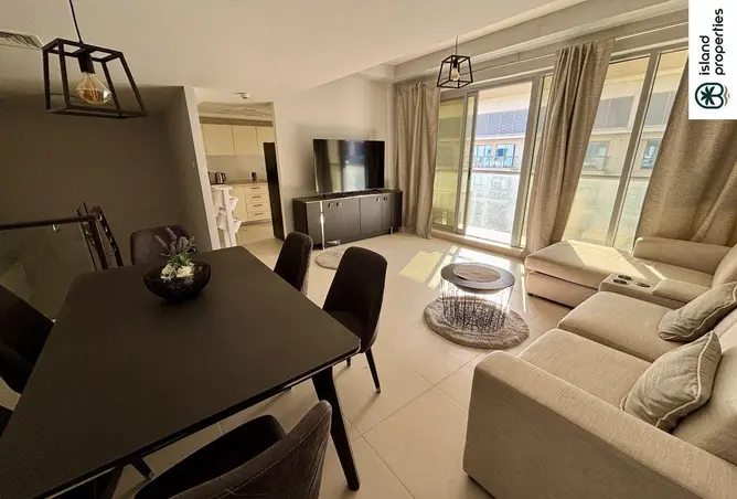 83212865 - Property Image 2