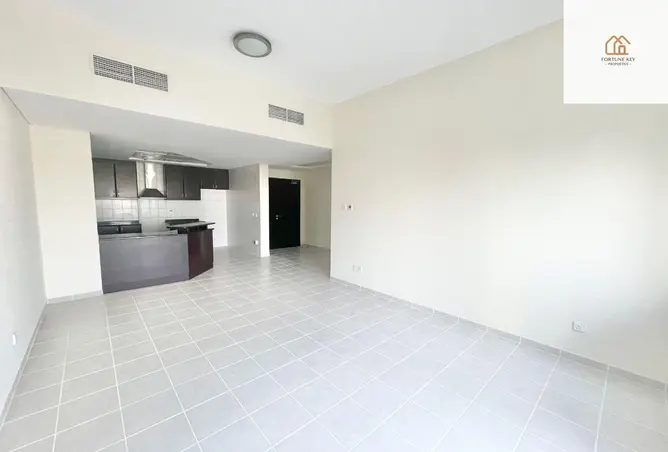 166063381 - Property Image 3