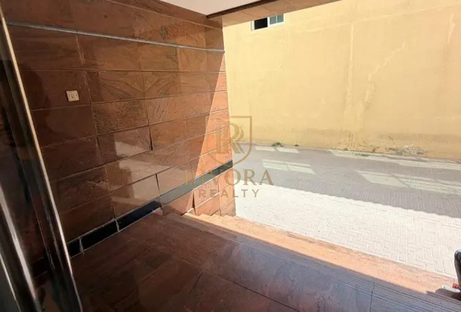 147773714 - Property Image 3