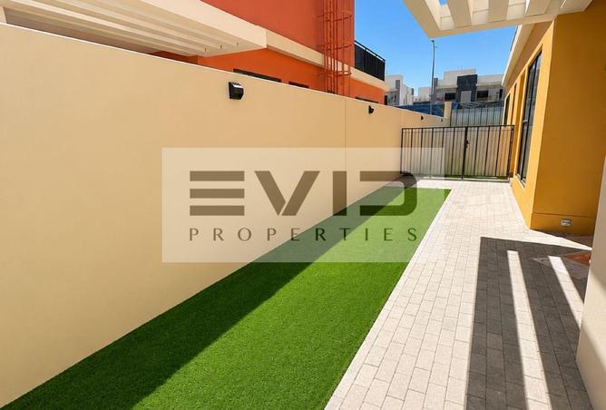 96957934 - Property Image 2