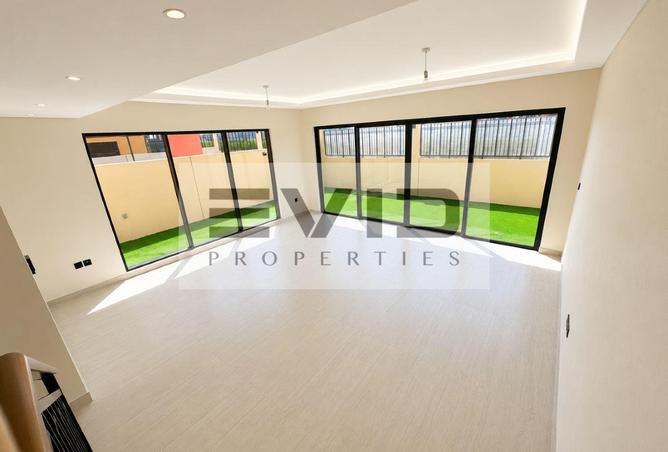 96957934 - Property Image 3