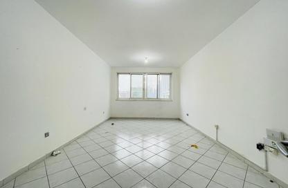 Apartment - 1 Bedroom - 1 Bathroom for rent in Khalidiya Street - Al Khalidiya - Abu Dhabi