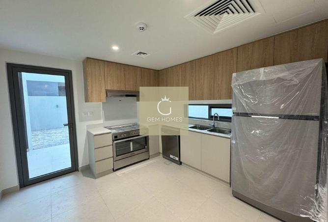 83238433 - Property Main Image