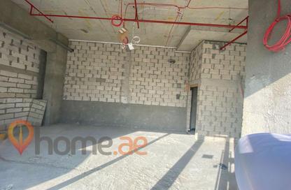 Shop - Studio - 1 Bathroom for rent in Azizi Riviera 3 - Azizi Riviera - Meydan One - Meydan - Dubai