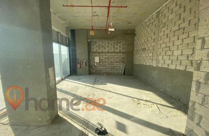 Shop - Studio - 1 Bathroom for rent in Azizi Riviera 3 - Azizi Riviera - Meydan One - Meydan - Dubai
