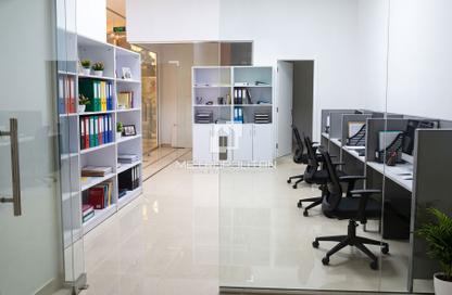 Retail - Studio for rent in Park Tower B - Park Towers - DIFC - Dubai Retail - Studio for rent in Park Tower B - Park Towers - DIFC - Dubai