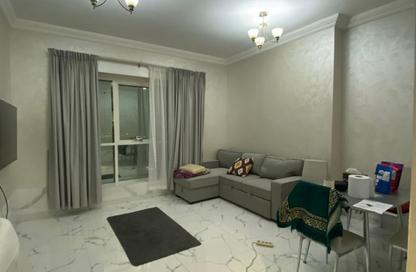 Apartment - 1 Bedroom - 2 Bathrooms for rent in Oasis Tower - Al Rashidiya 1 - Al Rashidiya - Ajman