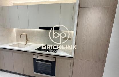 Apartment - Studio - 1 for sale in Binghatti Ivory - Dubai Healthcare City 2 - Al Jaddaf - Dubai Apartment - Studio - 1 for sale in Binghatti Ivory - Dubai Healthcare City 2 - Al Jaddaf - Dubai