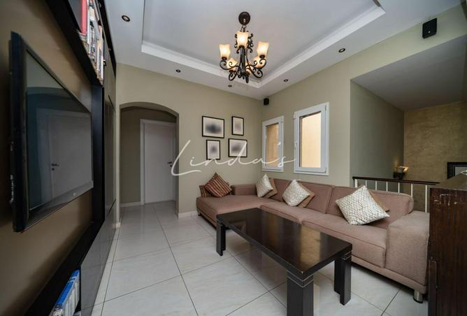 81118375 - Property Image 2