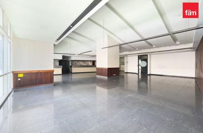 Retail - Studio - 1 for rent in Blue Beach Tower - Al Fattan Marine Towers - Jumeirah Beach Residence - Dubai