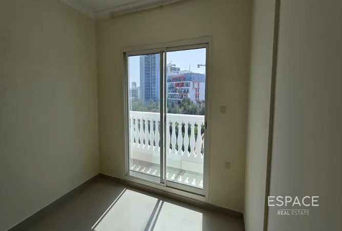 158250929 - Property Image 3