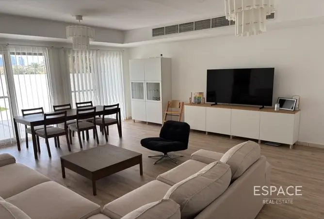 151371807 - Property Image 2